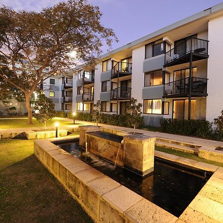 Lodestar Waterside Apartments Perth Bagian luar foto