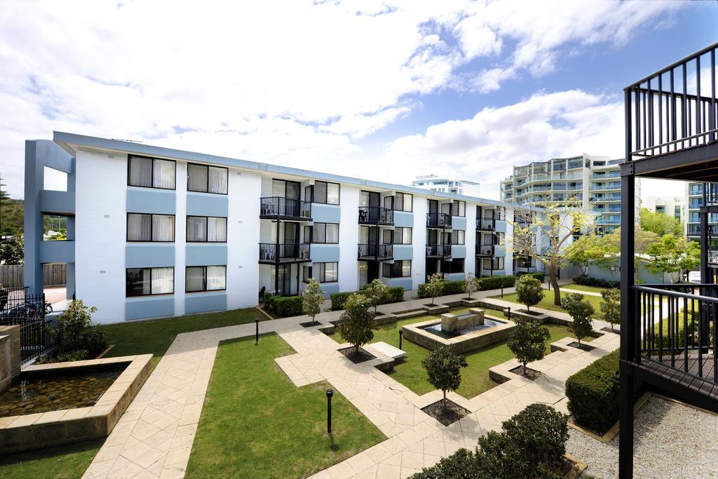 Lodestar Waterside Apartments Perth Bagian luar foto