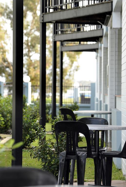 Lodestar Waterside Apartments Perth Bagian luar foto