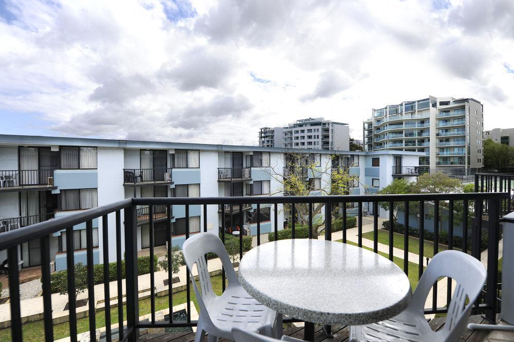 Lodestar Waterside Apartments Perth Bagian luar foto