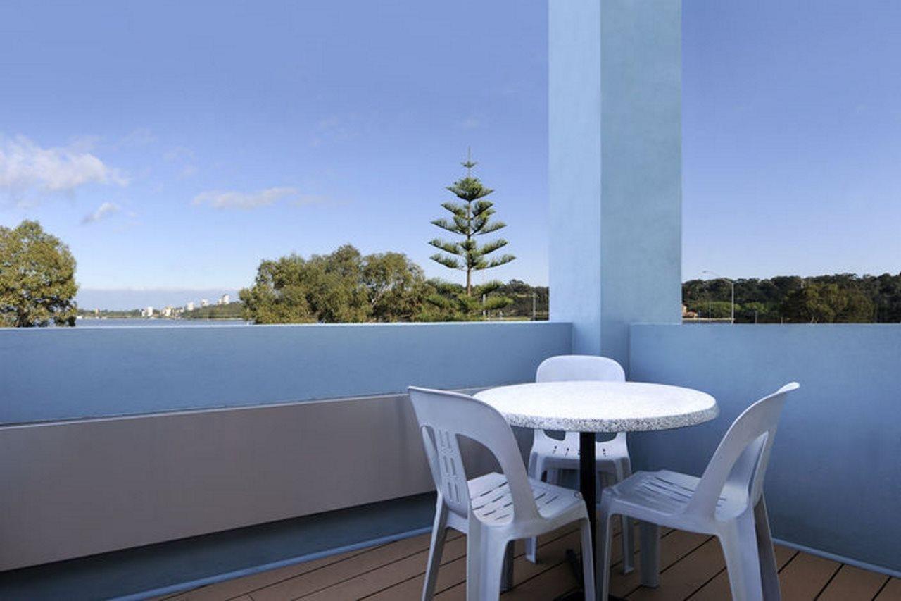 Lodestar Waterside Apartments Perth Bagian luar foto