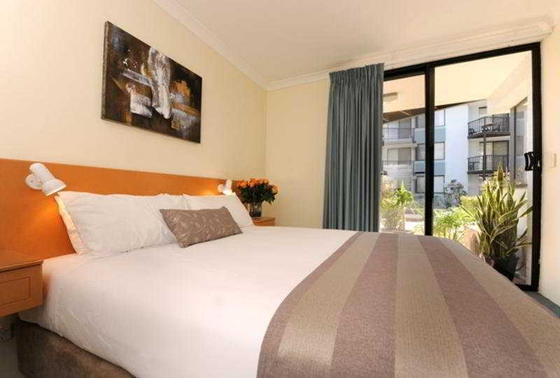 Lodestar Waterside Apartments Perth Bagian luar foto